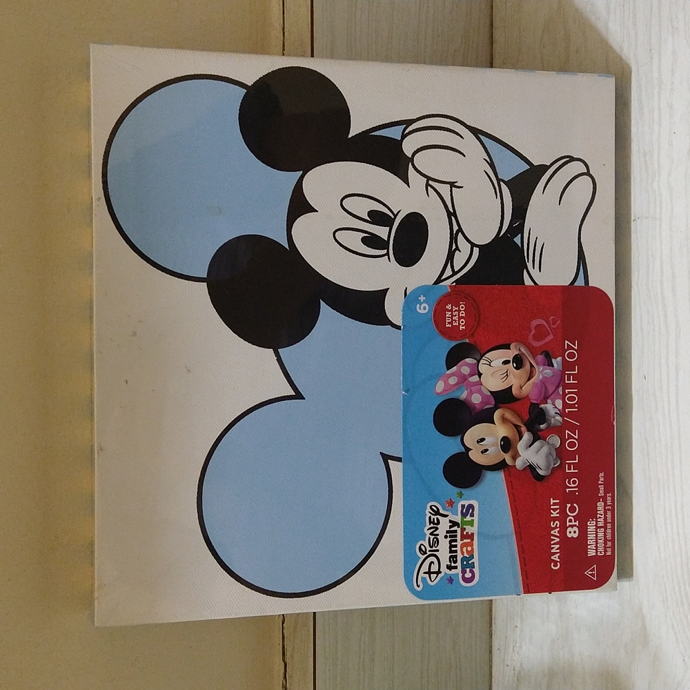 Disney Family Crafts Canvas Kit